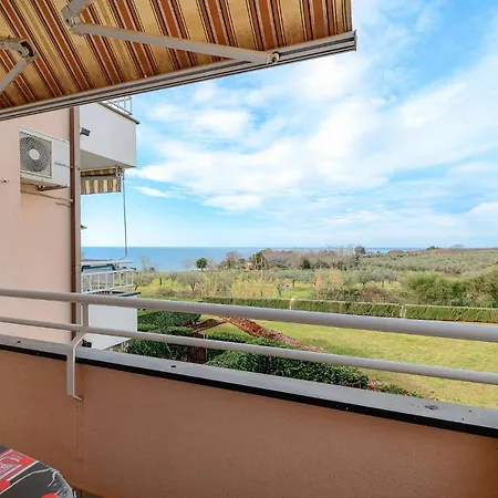 Flavia 2 Near The Beach, With Seaview In Umag - *